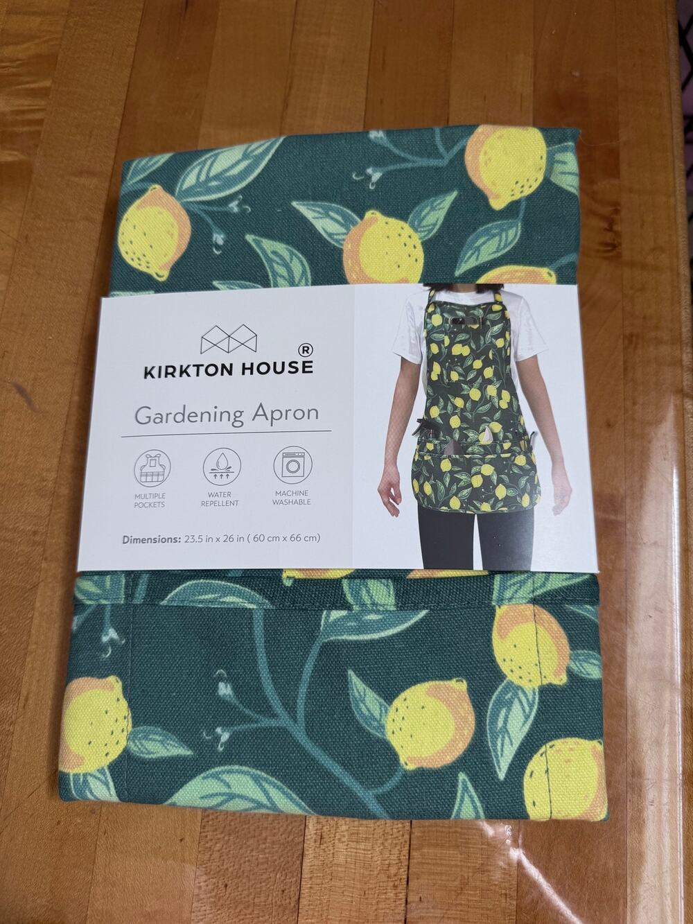 Full Gardening Apron- Lemons- NWT